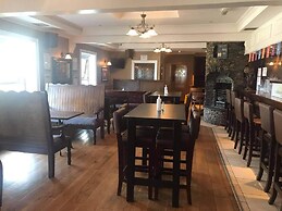 Caisleain Oir Hotel