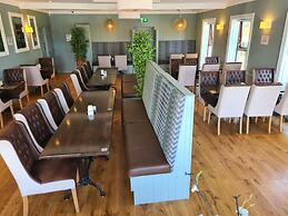 Caisleain Oir Hotel