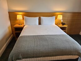 Caisleain Oir Hotel