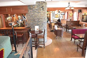 Caisleain Oir Hotel