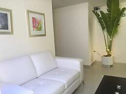 Golden House Hotel