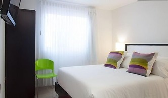 Golden House Hotel