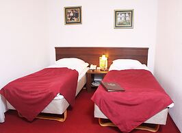 Imperator Hotel