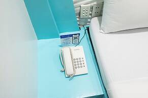 Hotel DreamWorld Araneta Cubao