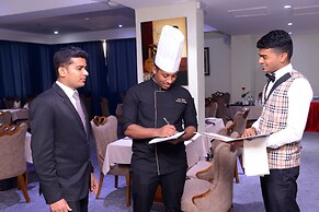 JUFFAIR GATE HOTEL