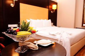 JUFFAIR GATE HOTEL