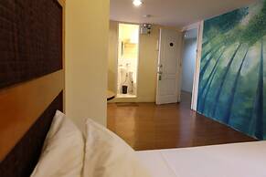SPACES HOTEL MAKATI