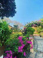 Poshanu Resort