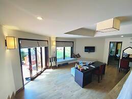 Poshanu Resort