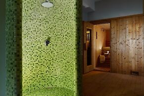 St. Constantin Beach Hotel and Spa