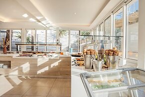 St. Constantin Beach Hotel and Spa