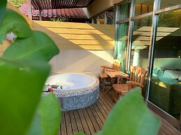 Howard Villa