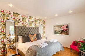 The Ivy Apartments