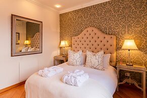 The Ivy Apartments