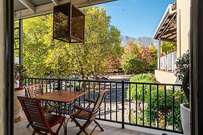The Ivy Apartments