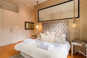 The Ivy Apartments