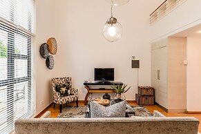 The Ivy Apartments