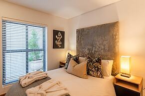 The Ivy Apartments