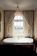 Hawksmoor House