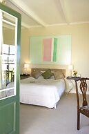 Hawksmoor House