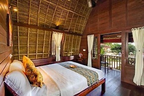 Secret Point Huts