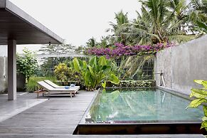 Villa Kayu Lama