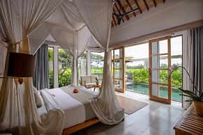 Villa Kayu Lama