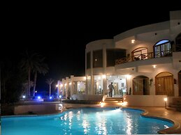 Red Sea Relax
