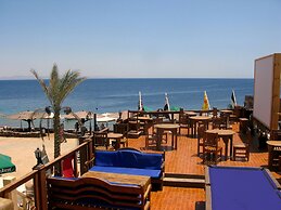Red Sea Relax