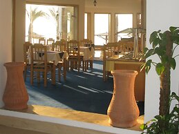Red Sea Relax