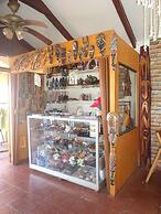 Mataveri Inn