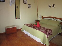 Mataveri Inn