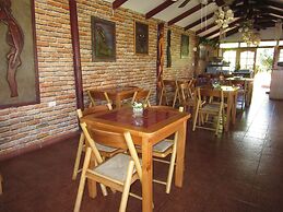 Mataveri Inn