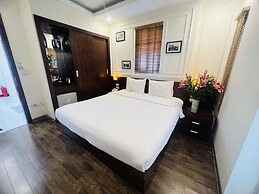 Rising Dragon Legend Hotel