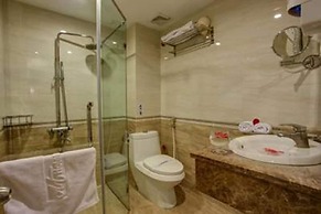 Golden Art Hotel