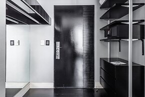 1828 Smart Hotel