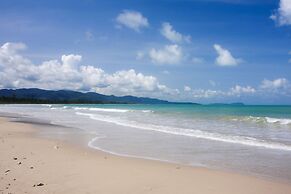 Southsea Khaolak Beach Resort