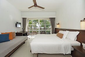 Southsea Khaolak Beach Resort
