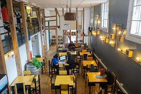 Casa Volante Hostal - Hostel