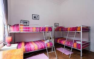 Casa Volante Hostal - Hostel