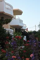 Golden Rose Suites