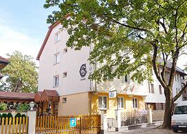 Hotel Corvin