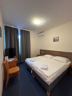 Hotel Corvin