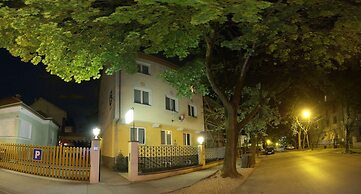 Hotel Corvin