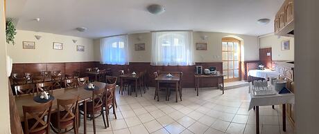 Hotel Corvin