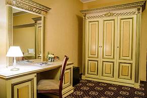 SK Royal Kaluga Hotel