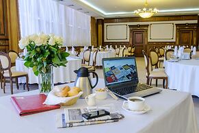SK Royal Kaluga Hotel
