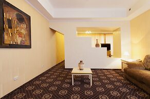 SK Royal Kaluga Hotel