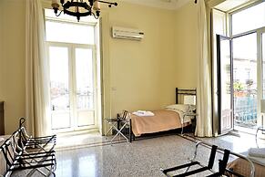 Al Teatro Massimo Home