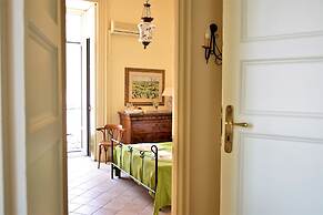Al Teatro Massimo Home